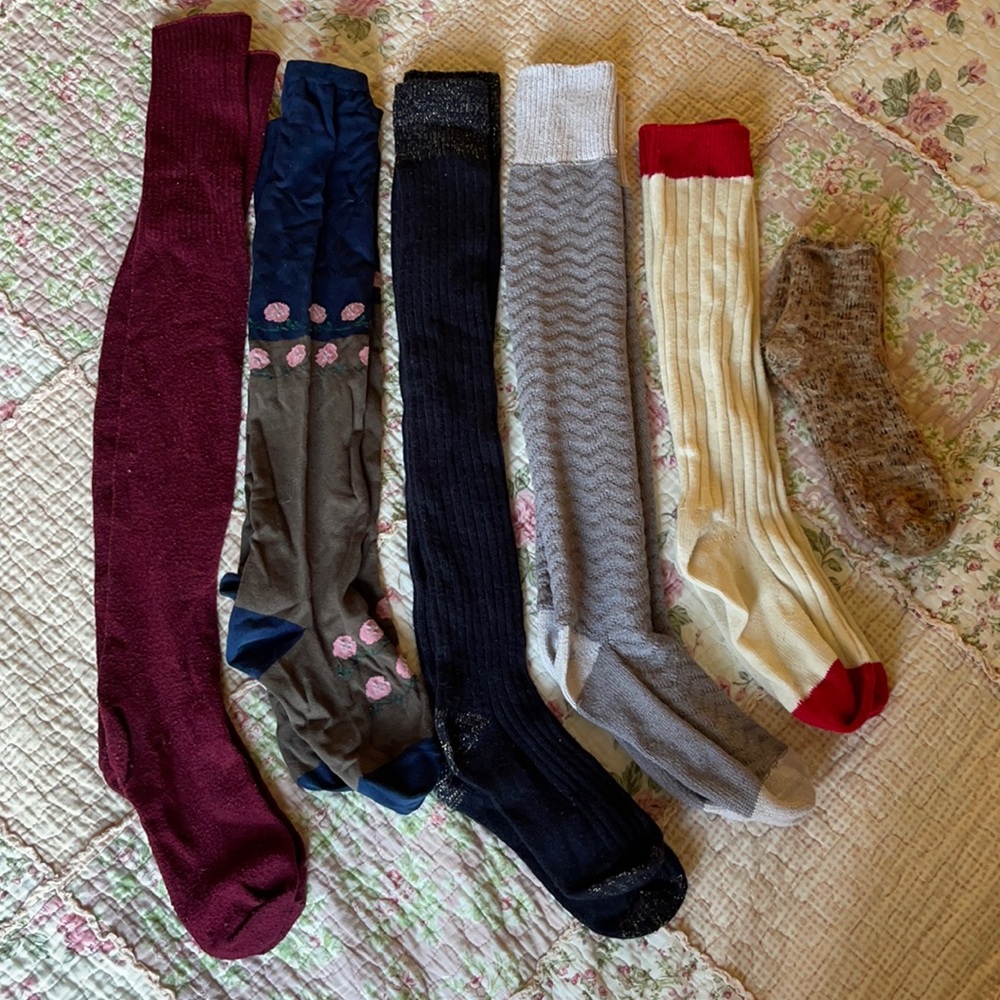 Set of 6 urban outfitters socks